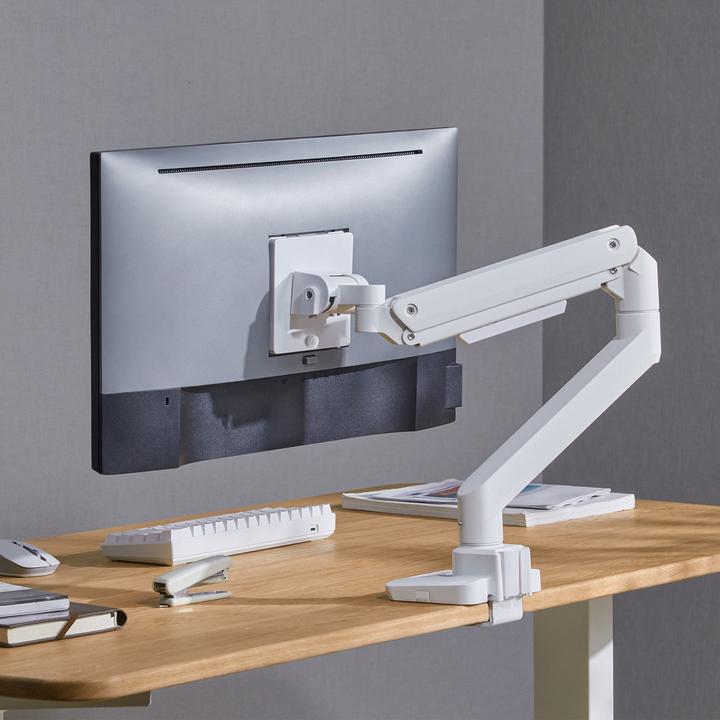 Immagine prodotto Silverstone SST-ARM14- Braccio per monitor LCD LED singolo con design a molla a gas per impieghi gravosi (Tavolo, 49")