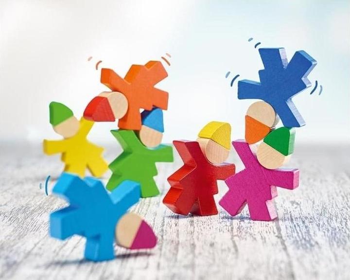 Actual product image Selecta Spielzeug Dwarf stack 7 pieces ** (German, English, French, Italian)