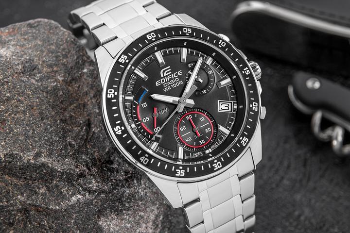 Actual product image Casio Edifice - EFV-540D-1AVUEF (Analogue wristwatch, Chronograph, 44 mm)