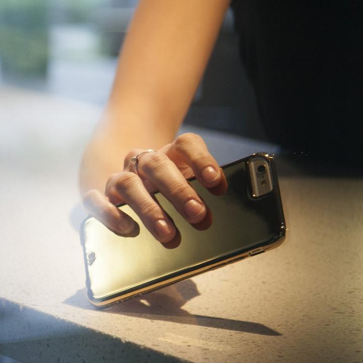 Actual product image Case-Mate Barely There (Apple iPhone 6s, Apple iPhone 6)