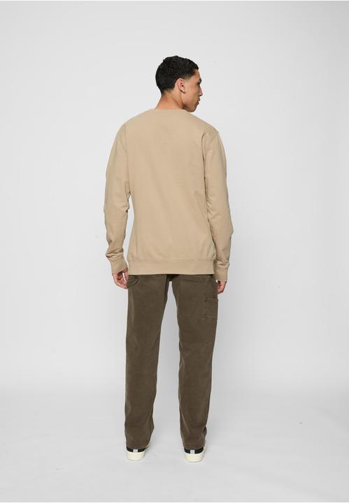 Actual product image Mister Tee MisterTee Easy Sign Crewneck - 170305 (L)