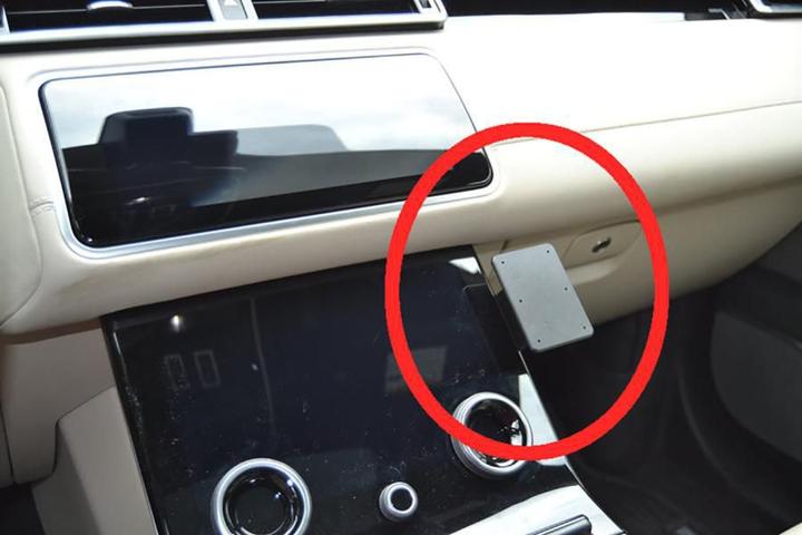 Actual product image Brodit ProClip Land Rover Range Rover Velar My. 18-23