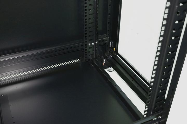 Actual product image Extralink EX.11366 Rack 27U Freestanding Rack (27 RU, 19 inch rack)
