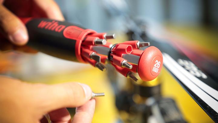 Immagine prodotto Wiha LiftUp 26one (Torx (TX), Fessura croce Phillipps (PH), Cacciavite a croce PZ, Fattucchiera, Porta, Quadrata)