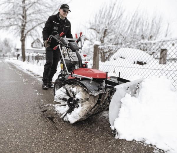 Produktbild Scheppach 100 cm 6,5 PS Benzin-Kehrmaschine inkl. Sammelbehälter, Elektro-Start, Schneeschild & Auffangbehält
