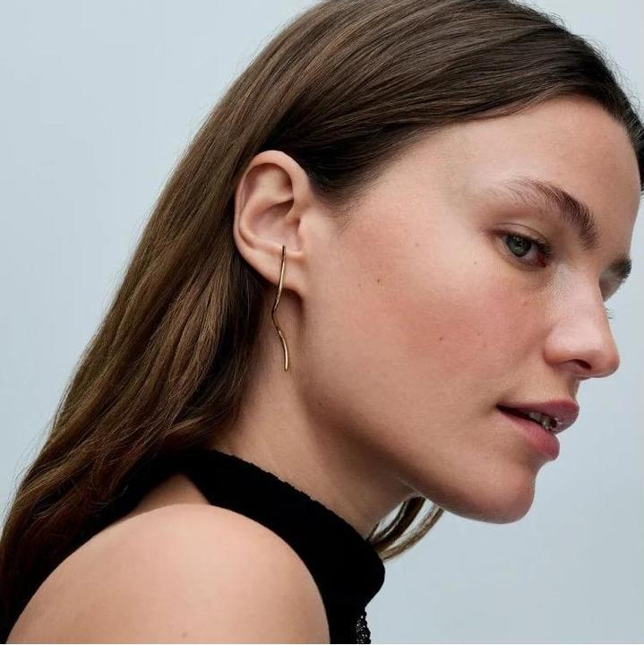 Image du produit Pandora Boucles d'oreilles en fil métallique de forme organique (Métal, Plaqué or)