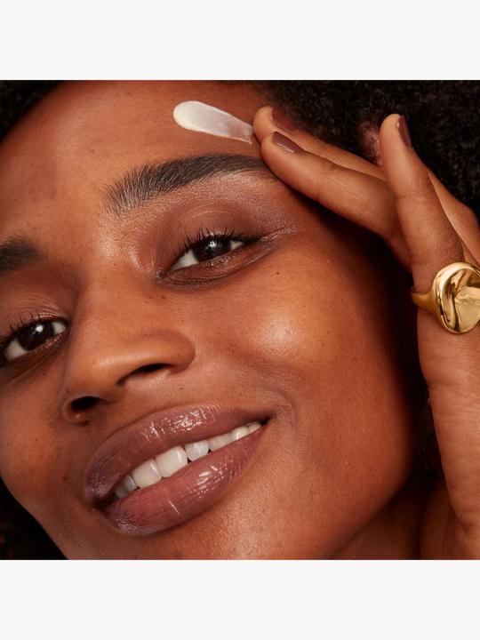 Actual product image Bobbi Brown Vitamin Enriched