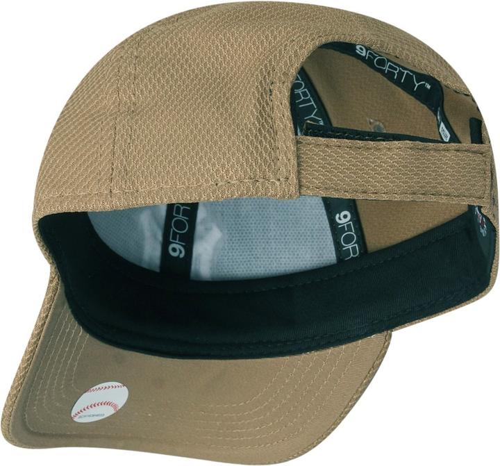 Actual product image New Era Enfants Cap - DIAMOND 9FORTY New York Yankees khaki (53, 52 C, 54 C)
