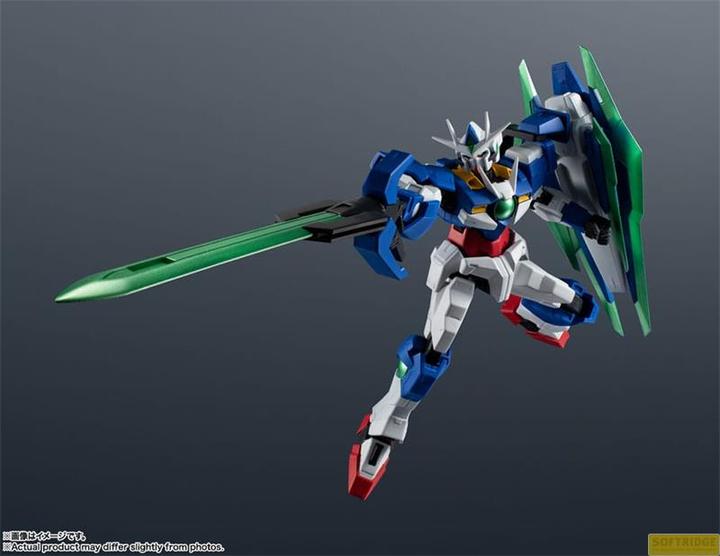 Immagine prodotto Bandai Dispositivo mobile Gundam 00 figurina Gundam Universe GNT-0000 00 Qaun(t) 15 cm