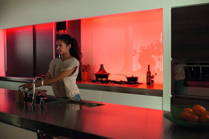 Image du produit Philips Base de Hue Lightstrips (RGBW, 200 cm, Intérieur)