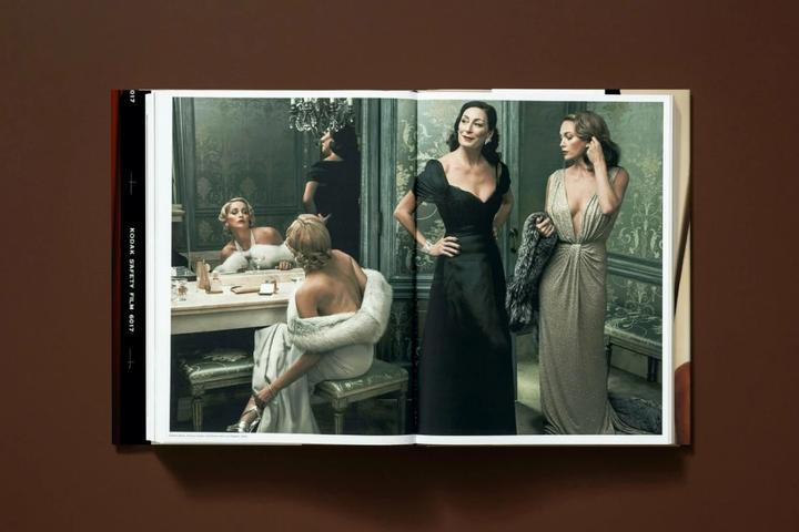 Produktbild Annie Leibovitz (Englisch, Steve Martin, Graydon Carter, Paul Roth, Hans-Ulrich Obrist, Annie Leibovitz, 2022)