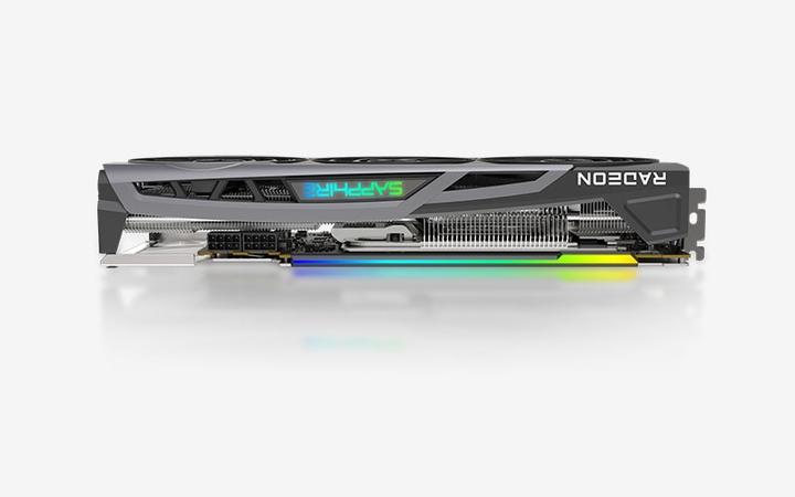 Produktbild Sapphire Radeon Nitro+ RX 6800 OC (16 GB)