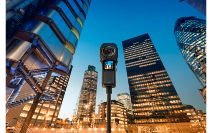 Immagine prodotto Insta360 One RS 1-Inch 360 Edition (30p, WiFi, Bluetooth)