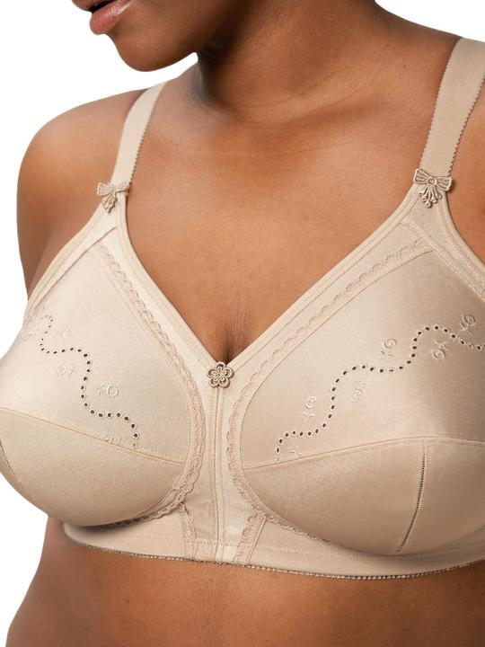 Actual product image Triumph Doreen + Cotton 01 N (100 B, Single pack)