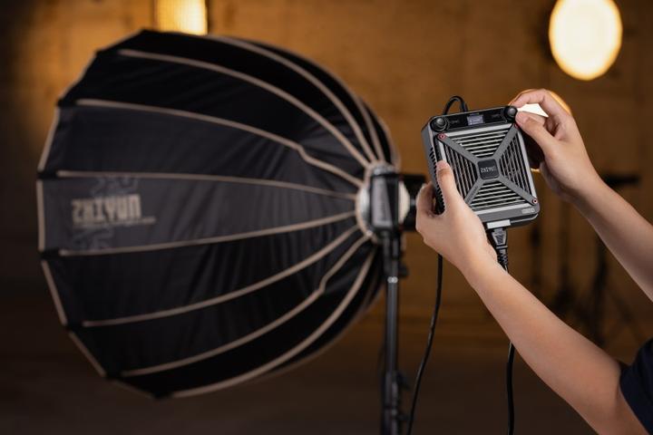 Immagine prodotto Zhiyun Molus G200 (Videocamera)