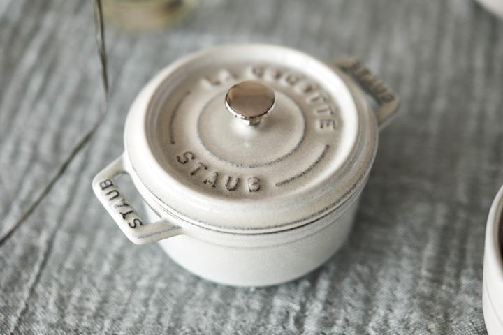 Productafbeelding Staub Ronde cocotte (28 cm, Braadpan + kasserol, Gietijzer)
