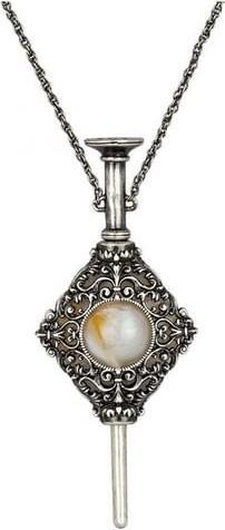 Noble Collection Fantastic Beasts 2: Gellert Grindelwald's Pendant (Silver)
