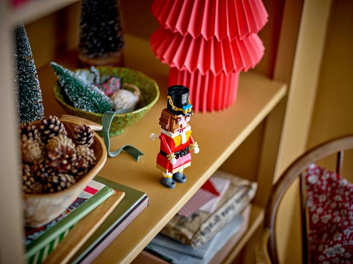 Actual product image LEGO Nutcracker (40640, LEGO Iconic)