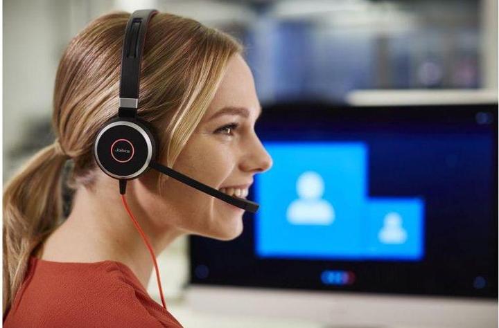 Actual product image Jabra Evolve 40 Duo MS (Cable, USB-C)