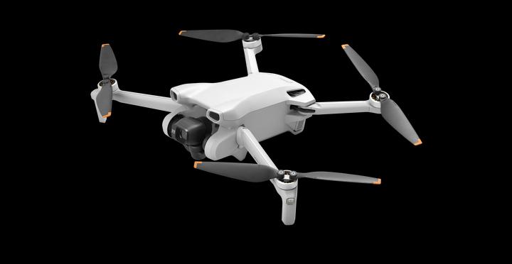 Produktbild DJI Mini 3 mit RC Controller und Fly More Combo (38 min, 248 g, 48 Mpx)