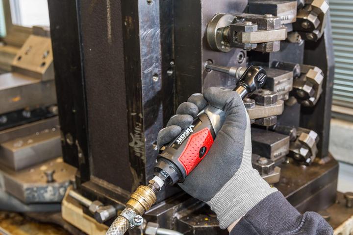 Actual product image Vigor Air ratchet 3/8 inch (1/4")