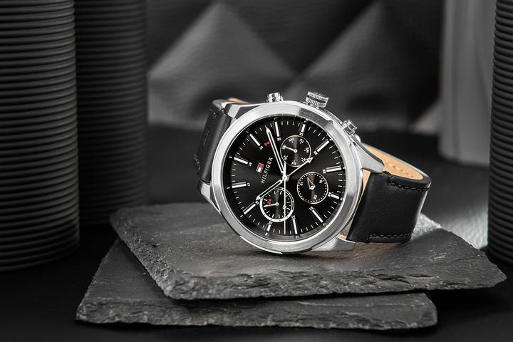 Image du produit Tommy Hilfiger Ashton Herrenuhr 1791740 + BOX