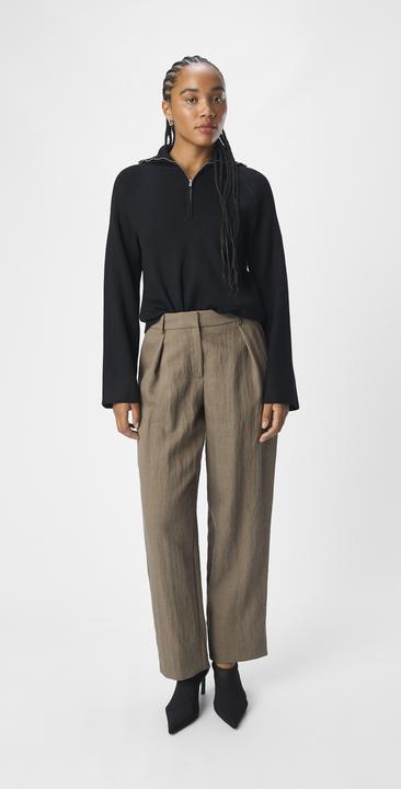Actual product image Object Half-zip jumper (XL)