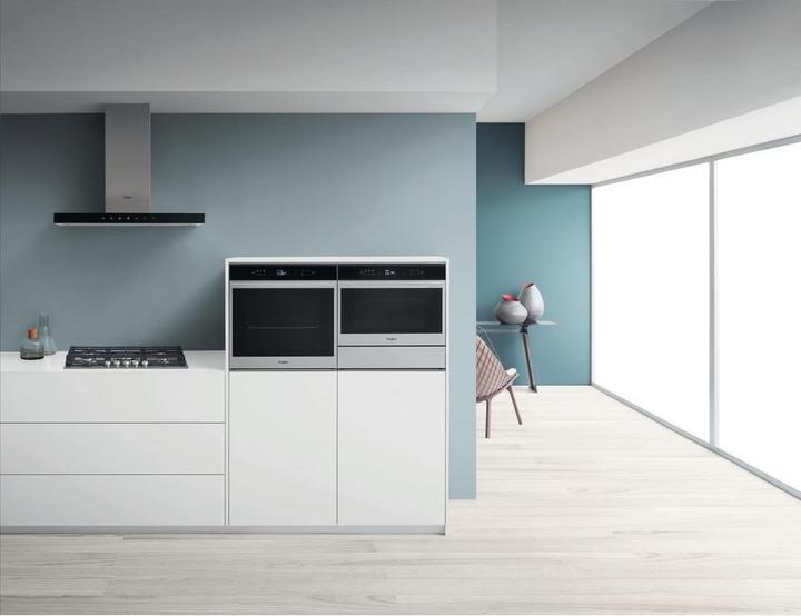 Actual product image Whirlpool W7 OM4 4S1 P BL 73 L A+ Black