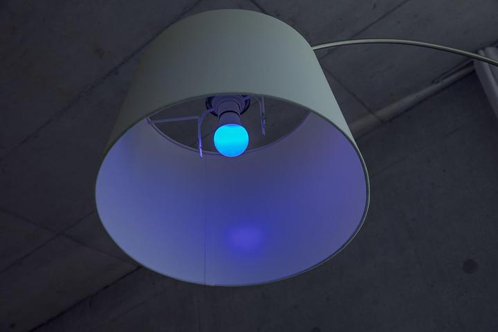 Produktbild Osram Led Retrofit Rgbw Lamps With Remote Control (E27, 60 W, 806 lm, 1 x, G)