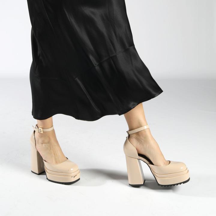 Actual product image Buffalo heels may w dorsay - vegan patent (40)
