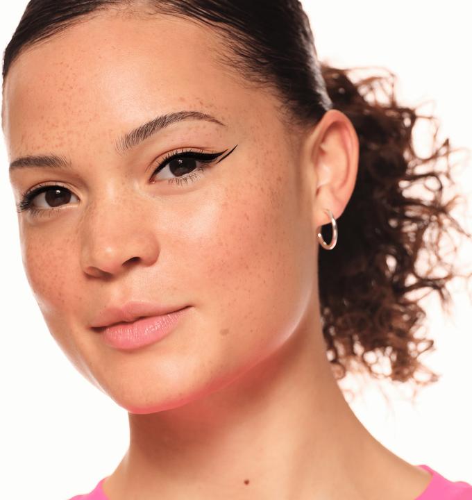 Produktbild essence line it like a PRO! liner (01 Black)