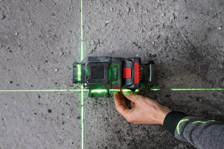 Produktbild Bosch Professional Linienlaser GLL 18V-120-33 CG