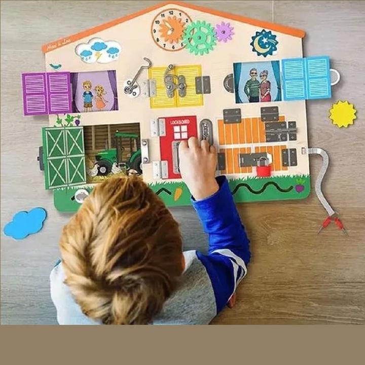 Produktbild Activity Board Busyboard Spielbrett Haus für Kinder