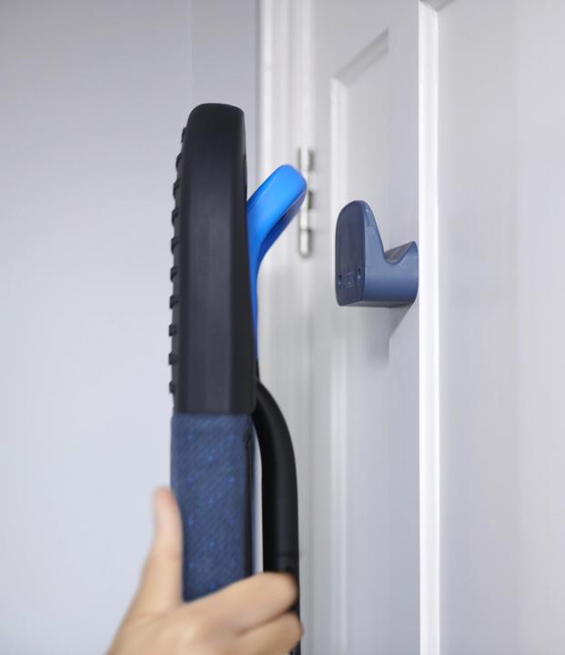 Actual product image Joseph Joseph Glide Plus (108 x 38 cm)