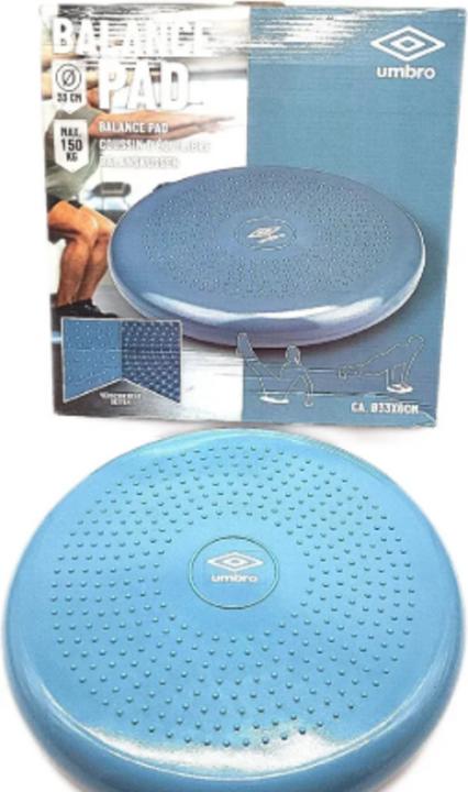 Actual product image Umbro Balance Pad 33x33x6cm