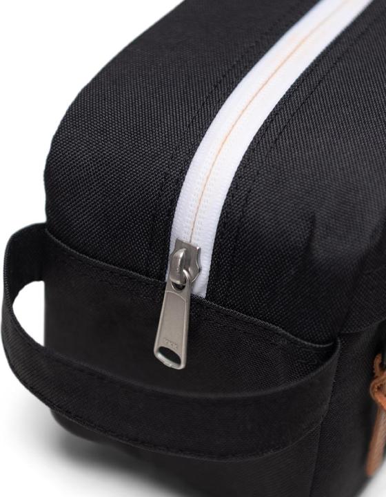 Actual product image Herschel Necessaire Chapter Travel Kit Black (5 l)