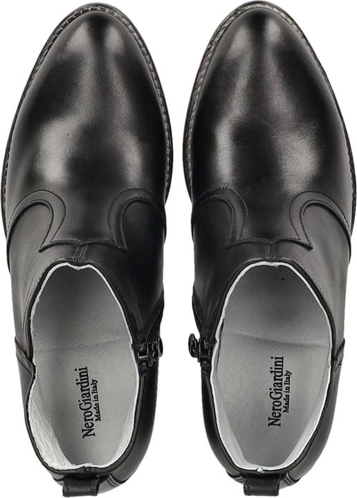 Actual product image Nero Giardini Stiefelette (39)