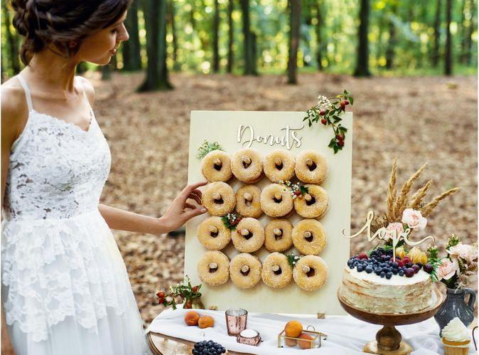 Actual product image Partydeco Donut wall