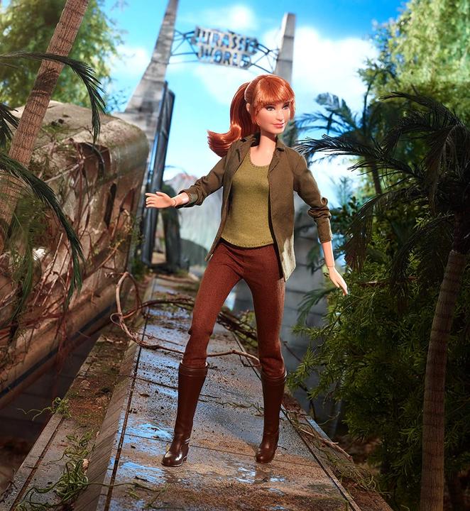 Actual product image Barbie Signature Jurassic World II Claire
