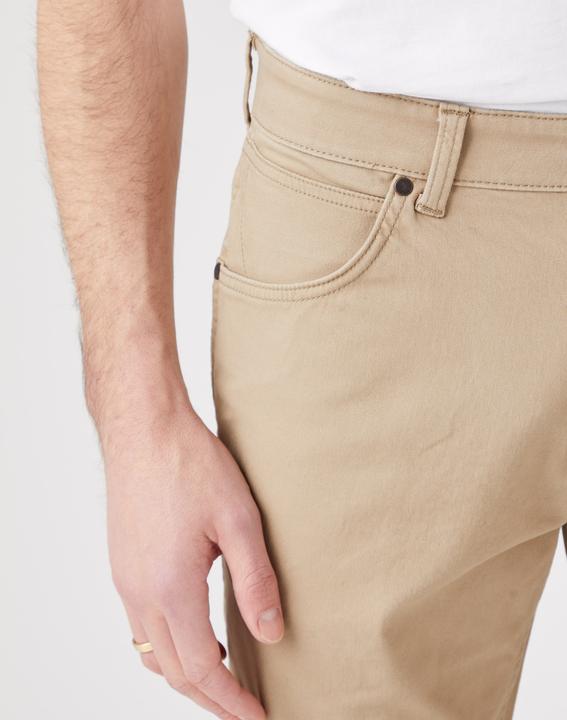 Actual product image Wrangler Greensboro Straight Leg Jeans (W31/L32)
