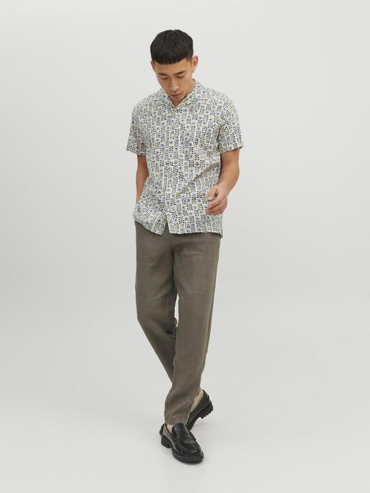 Actual product image Jack & Jones Printed Casual Short Sleeve Shirt (XS)