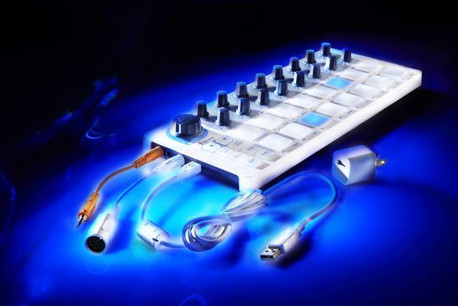 Actual product image Arturia BeatStep (Controller)