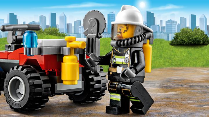 Image du produit LEGO City Le 4x4 des pompiers (60105, LEGO City)