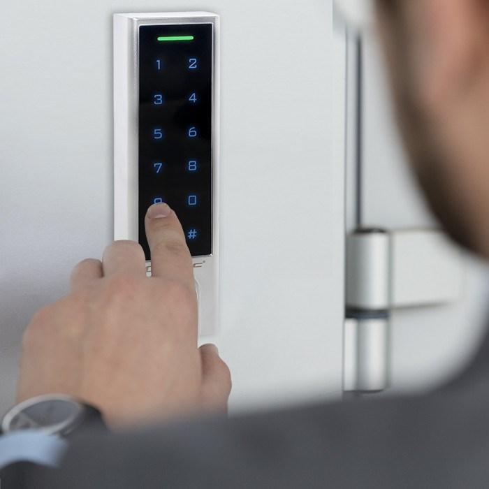 Image du produit Qoltec N--QOLTEC 52449 Code lock PROTEUS avec (Combinaison électronique de chiffres)