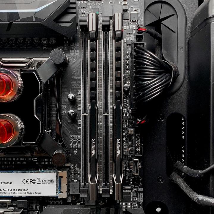 Produktbild Patriot Viper Steel (2 x 16GB, 3200 MHz, DDR4-RAM, DIMM)