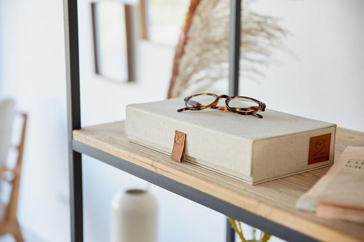 Actual product image Love it Store it Premium glasses box