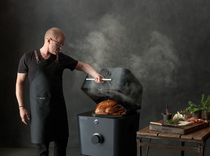 Actual product image Everdure 4K outdoor oven graphite (46 cm)