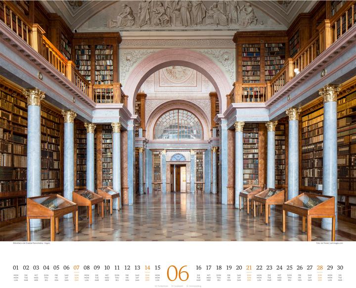 Actual product image Welt der Bücher - Bibliotheken-Kalender 2026 (54 x 48 cm, Hardcover, English, French, German)