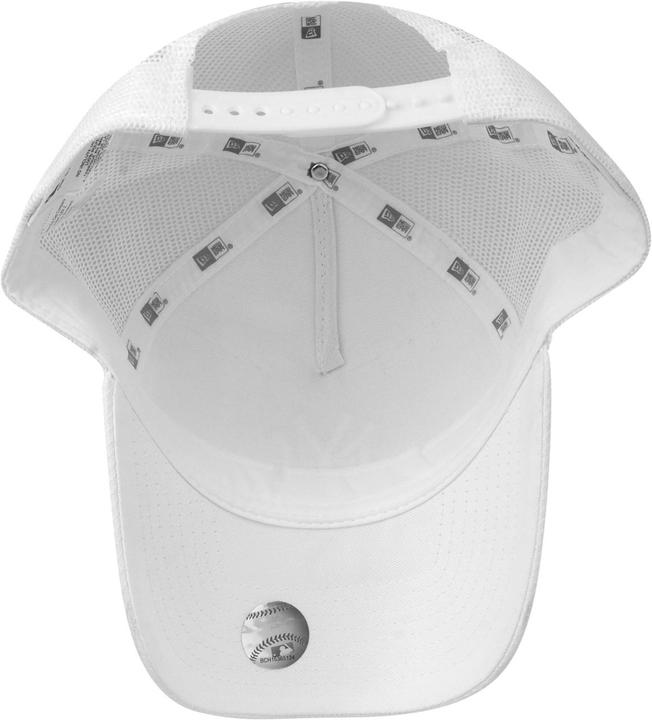 Produktbild New Era Trucker Cap - DIAMOND New York Yankees weiss