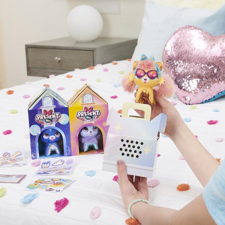 Actual product image Spin Master Present Pets Minis, galactic trio 3-pack with 7.6cm plush animals, children's toys for ma (20.65 cm)